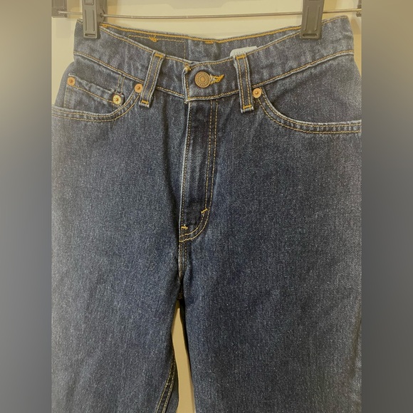 Vintage Levi's 512 Slim Fit Tapered Leg Jeans Women’s Size 5 24 X 27 Raw Hem - Picture 2 of 8